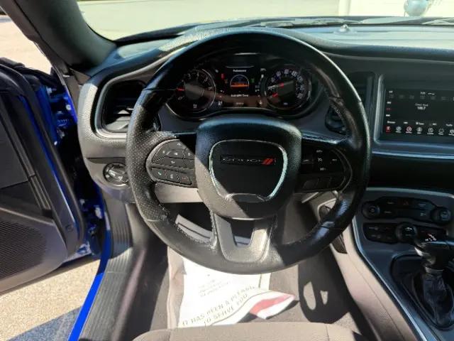 2022 Dodge Challenger SXT