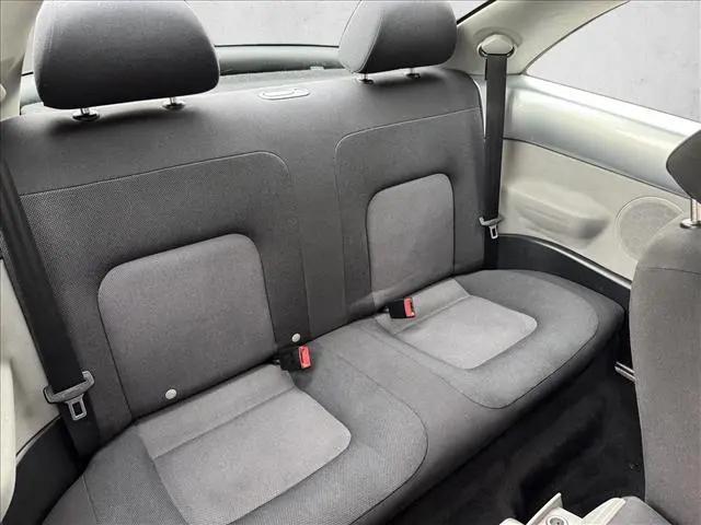 2003 Volkswagen New Beetle GLS 2.0L