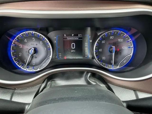 2017 Chrysler Pacifica Touring-L