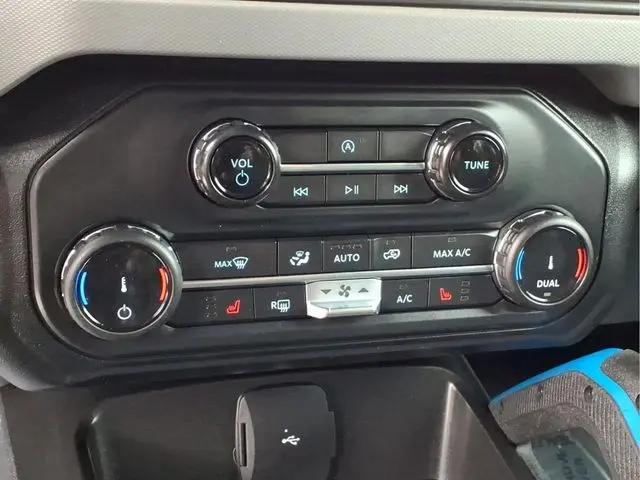 2022 Ford Bronco Black Diamond