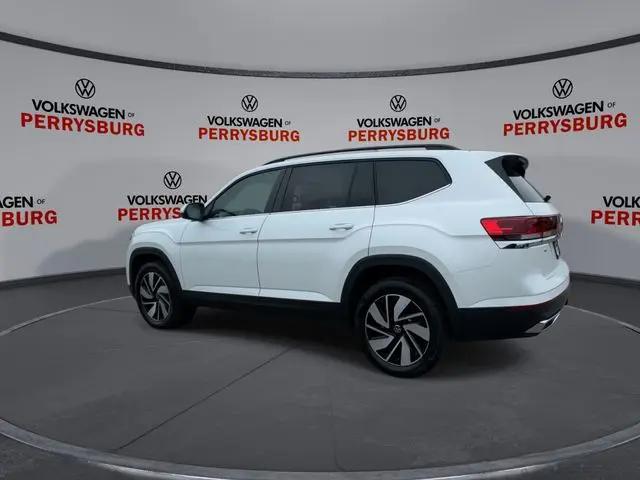 2026 Volkswagen Atlas SE with Technology