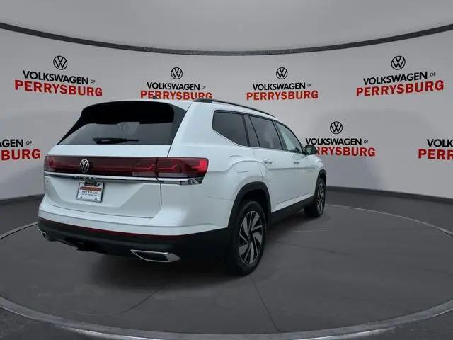 2026 Volkswagen Atlas SE with Technology