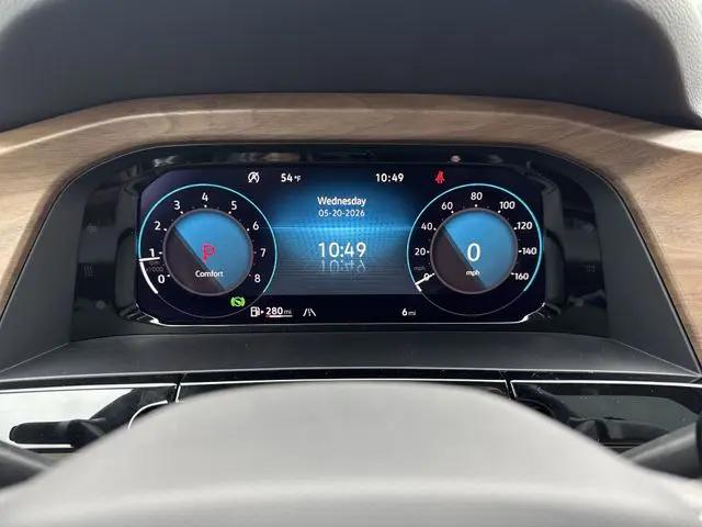 2026 Volkswagen Atlas SE with Technology