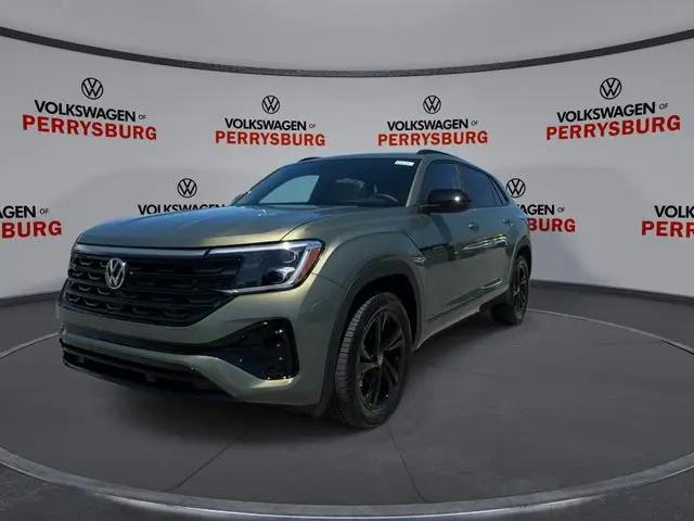 2026 Volkswagen Atlas Cross Sport SEL R-Line Black