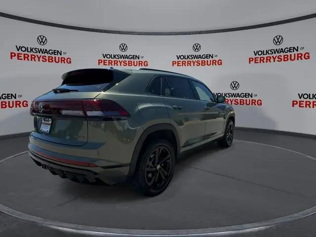 2026 Volkswagen Atlas Cross Sport SEL R-Line Black