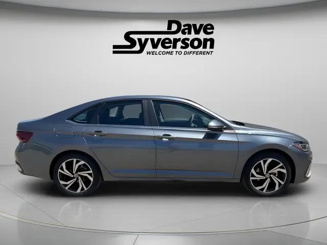 2026 Volkswagen Jetta SEL