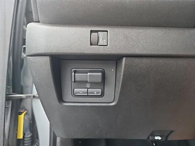 2023 Chevrolet Colorado 4WD Crew Cab Short Box Trail Boss