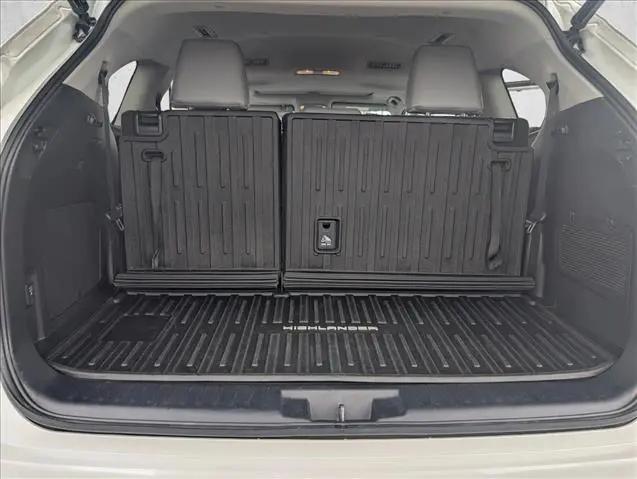 2023 Toyota Highlander Hybrid XLE Bronze