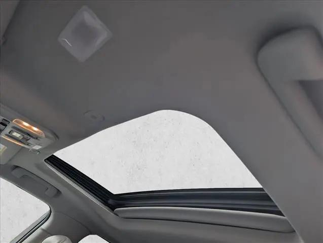 2023 Toyota Highlander Hybrid XLE Bronze