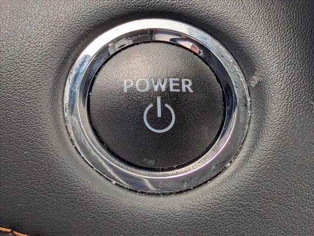 2023 Toyota Highlander Hybrid XLE Bronze