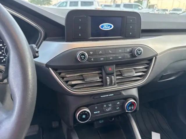 2022 Ford Escape S