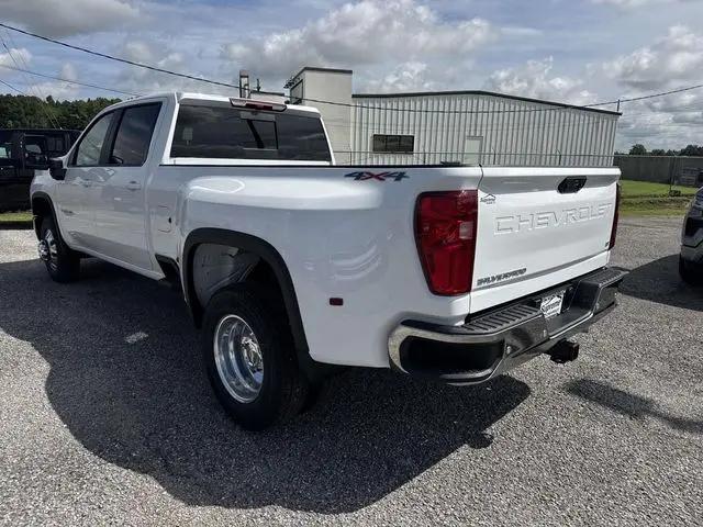2026 Chevrolet Silverado 3500HD Crew Cab, Long Bed, LT Dual Rear Wheel, RWD