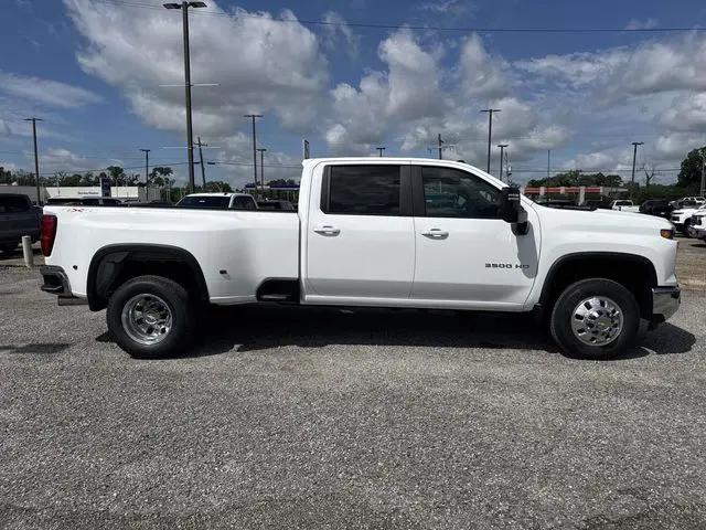 2026 Chevrolet Silverado 3500HD Crew Cab, Long Bed, LT Dual Rear Wheel, RWD
