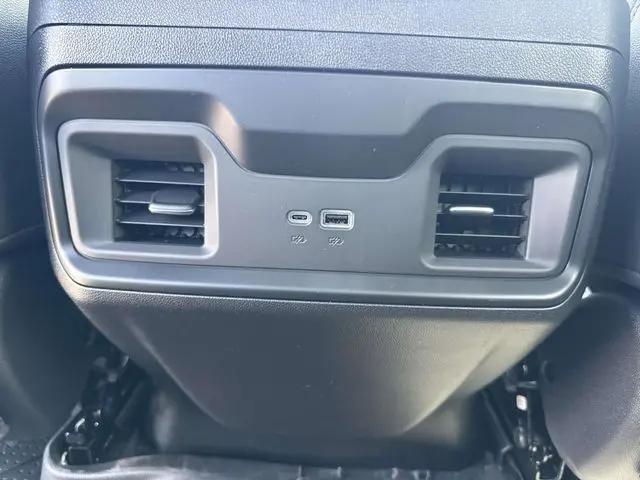 2026 Chevrolet Silverado 3500HD Crew Cab, Long Bed, LT Dual Rear Wheel, RWD