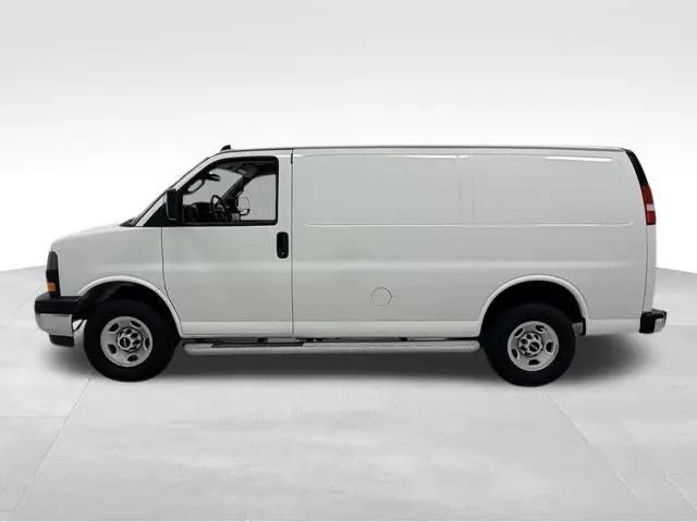 2024 GMC Savana Cargo RWD 2500 Regular Wheelbase Work Van