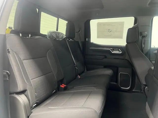 2026 Chevrolet Silverado 1500 4WD Crew Cab Standard Bed LT