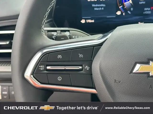 2026 Chevrolet Traverse FWD LT