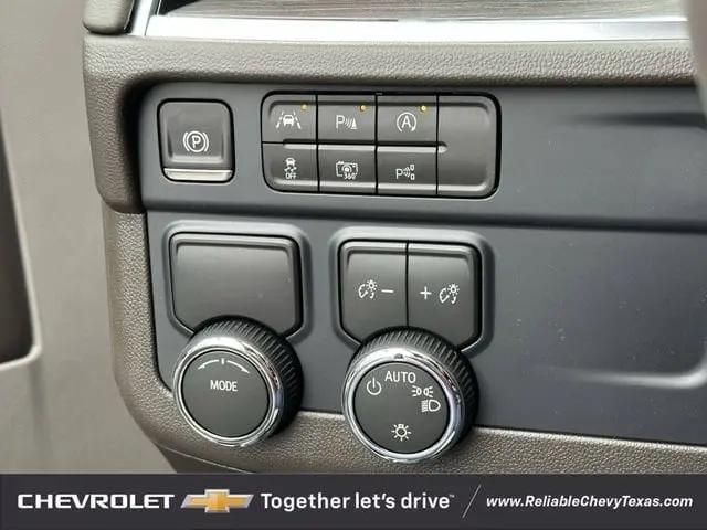 2026 Chevrolet Suburban LS, RWD