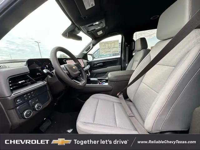 2026 Chevrolet Suburban LS, RWD
