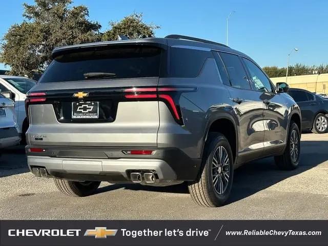 2026 Chevrolet Traverse FWD LT