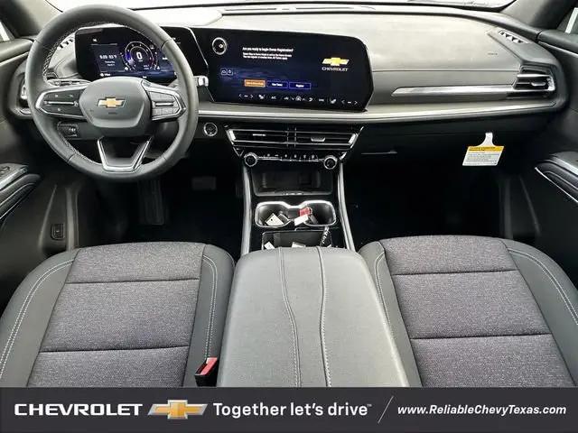 2026 Chevrolet Traverse FWD LT