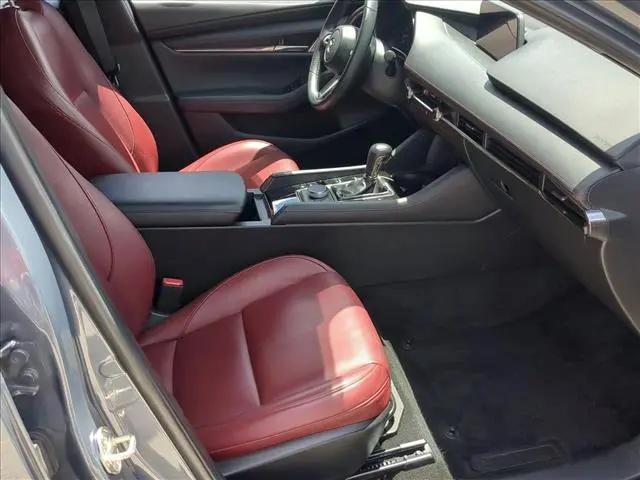 2023 Mazda Mazda3 2.5 S Carbon Edition