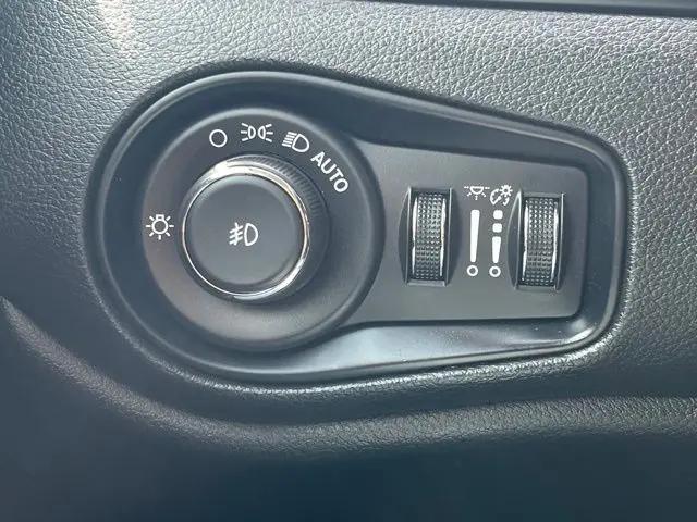 2023 Jeep Renegade Trailhawk 4x4