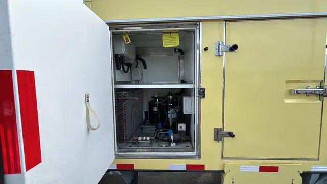 2022 Ford E-450 Cutaway Base