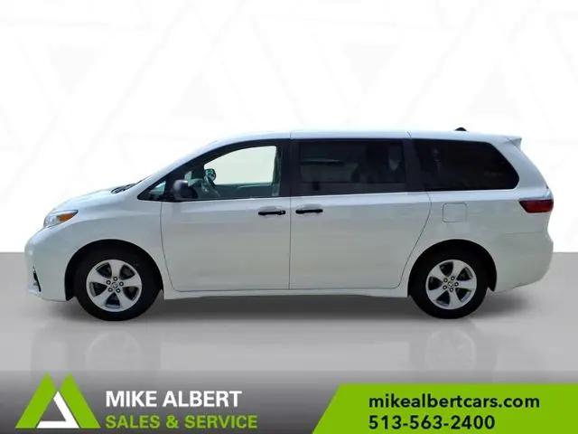 2020 Toyota Sienna L