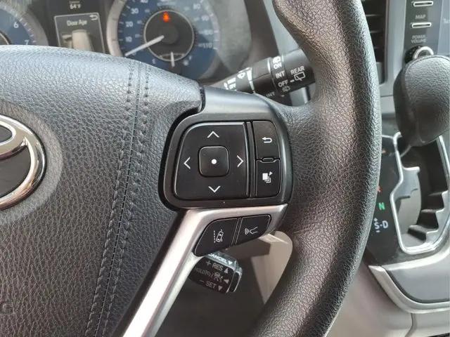 2020 Toyota Sienna L