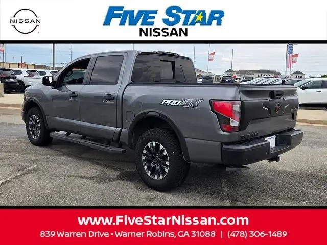 2021 Nissan Titan Crew Cab PRO-4X 4x4