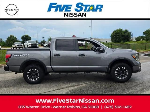 2021 Nissan Titan Crew Cab PRO-4X 4x4