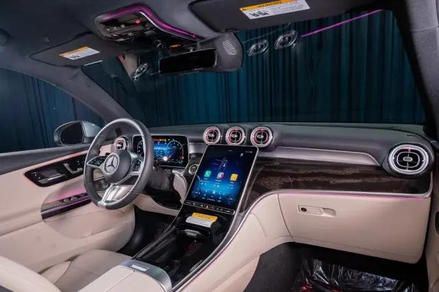 2026 Mercedes-Benz GLC GLC 300