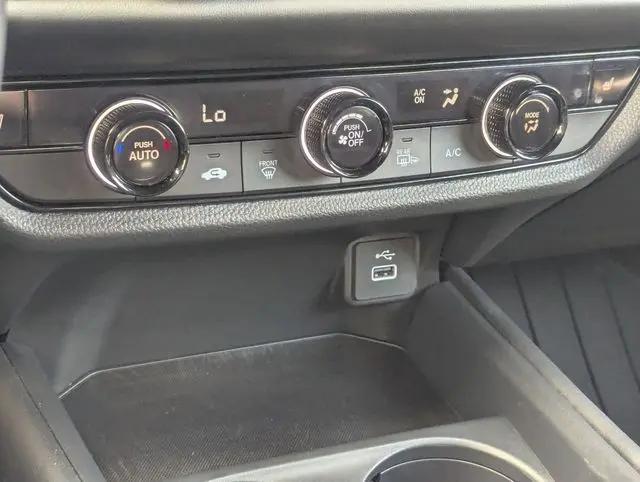 2025 Honda HR-V AWD Sport