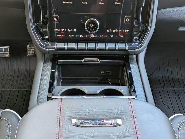 2026 GMC Yukon XL 4WD AT4 Ultimate