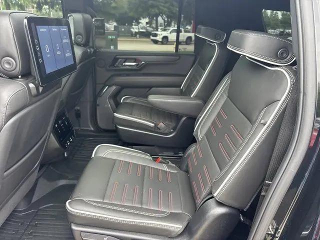 2025 GMC Yukon XL 4WD AT4 Ultimate