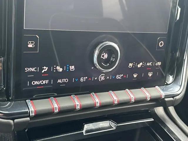 2025 GMC Yukon XL 4WD AT4 Ultimate