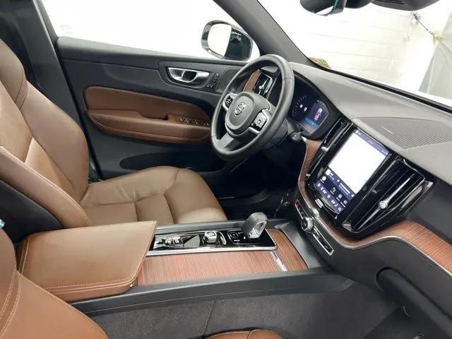 2025 Volvo XC60 Plug-In Hybrid Plus, T8 AWD Electric/Gasoline, Dark