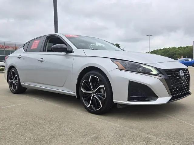 2024 Nissan Altima SR FWD