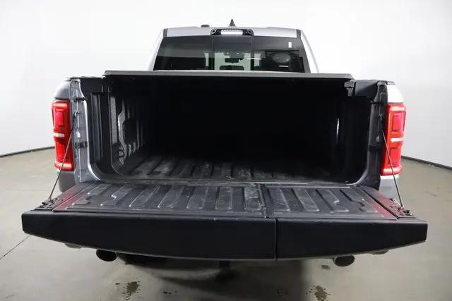 2025 Ram 1500 Tungsten Crew Cab 4x4 5'7" Box