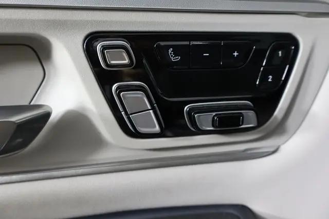 2025 Ram 1500 Tungsten Crew Cab 4x4 5'7" Box