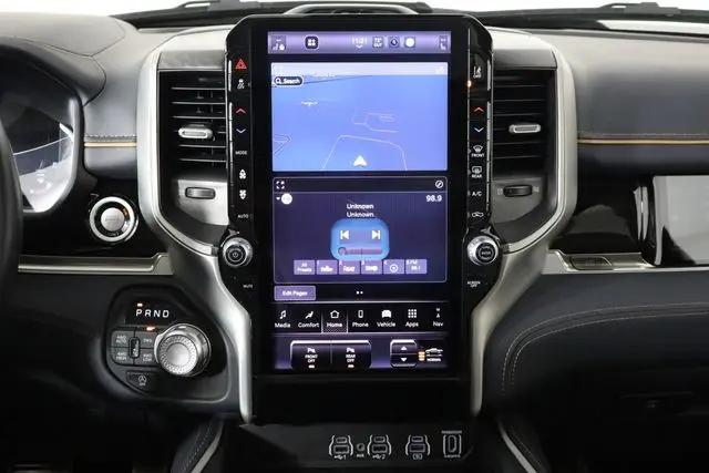 2025 Ram 1500 Tungsten Crew Cab 4x4 5'7" Box
