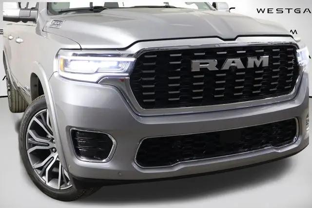 2025 Ram 1500 Tungsten Crew Cab 4x4 5'7" Box