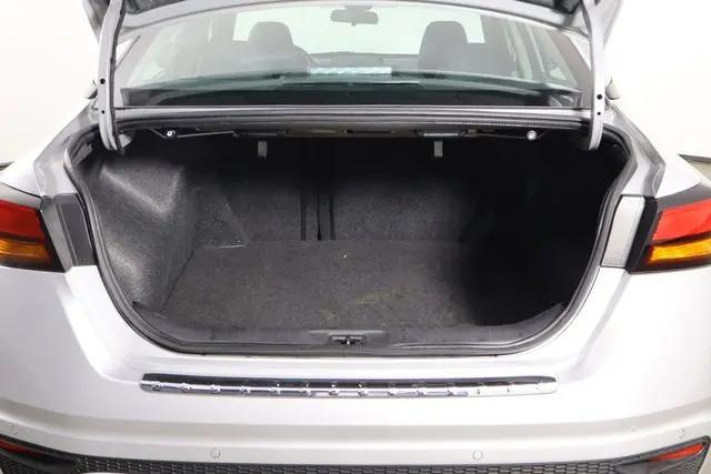 2022 Nissan Altima SV FWD