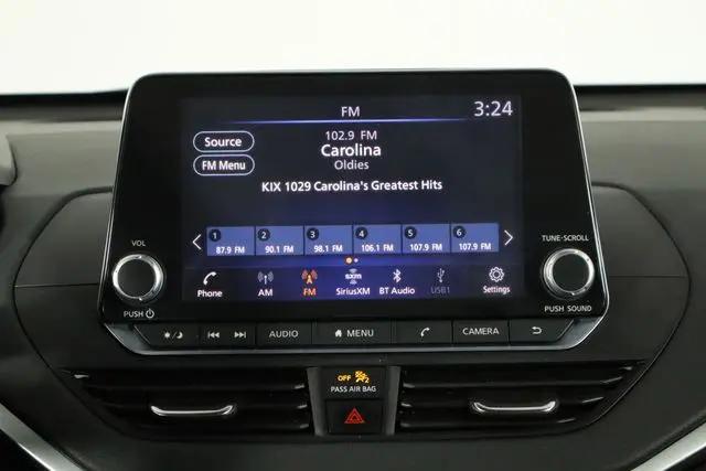 2022 Nissan Altima SV FWD