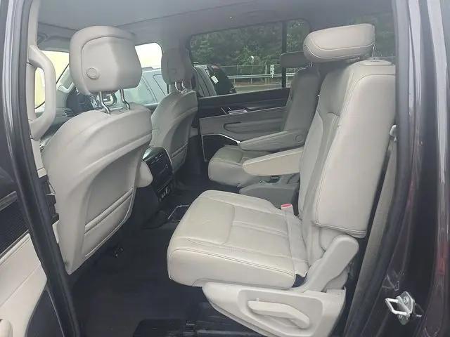 2023 Jeep Wagoneer Series II 4x4