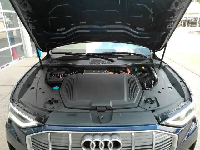 2021 Audi e-tron Premium