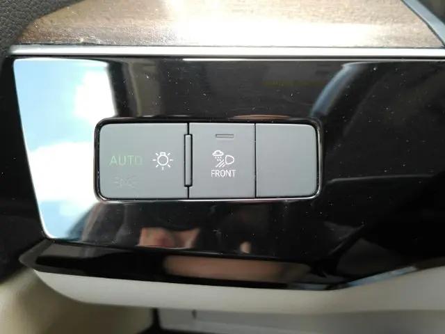 2021 Audi e-tron Premium