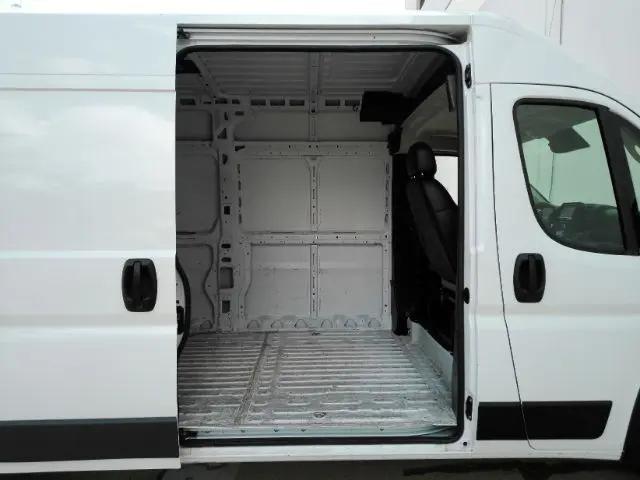 2025 Ram ProMaster 2500 Cargo Van Tradesman High Roof 159" WB w/Pass Seat