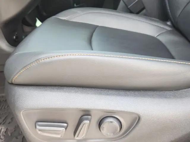 2025 Toyota Sienna Woodland Edition